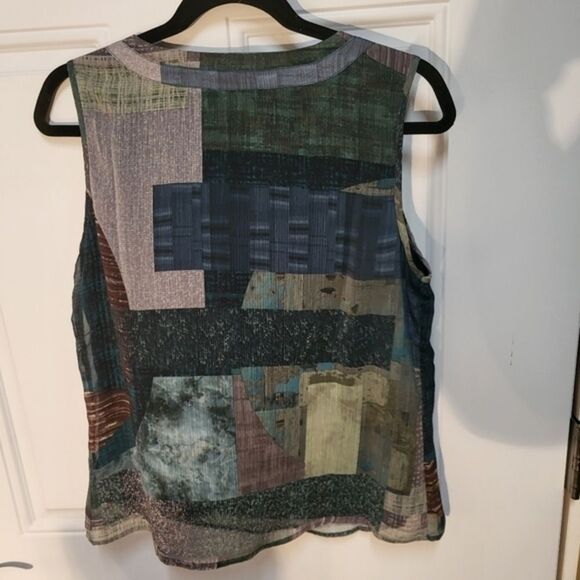 Christopher and Banks Petite Sleeveless Blouse‎ Size Medium - Picture 6 of 7